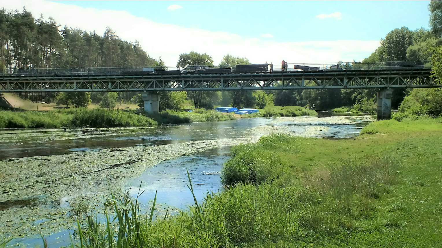 Joniec- widok na most drogowy.